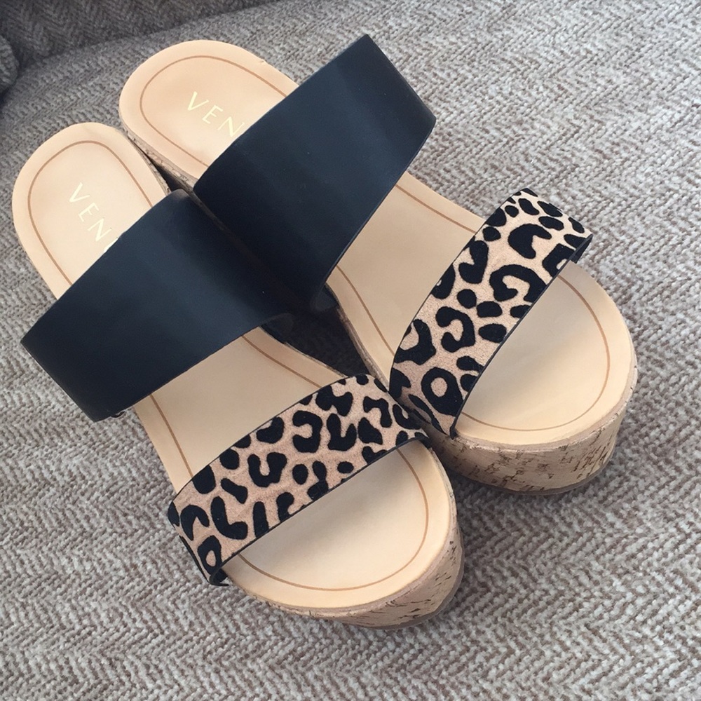 Venus shoes